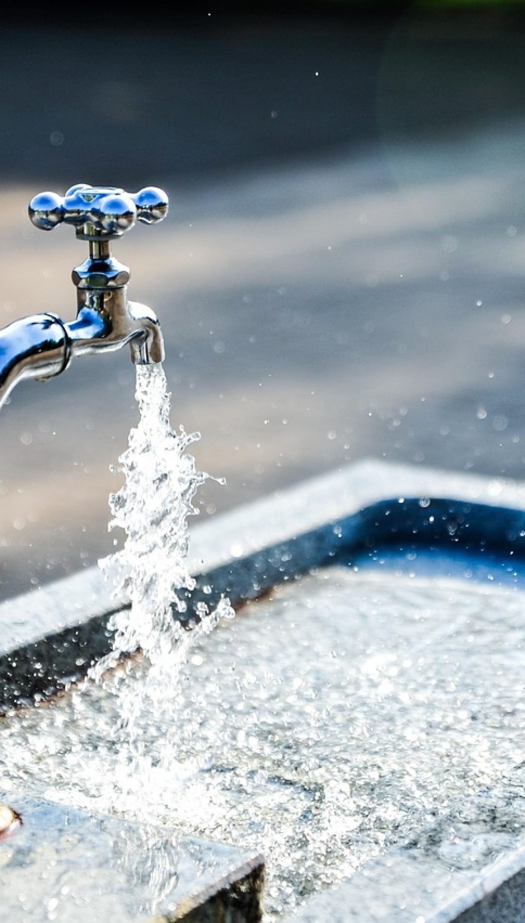 faucet, sink, tap, tap water, flow, nature, flowing water, fresh water, clean water, wet, splashing, splash, water, fountain, water fountain